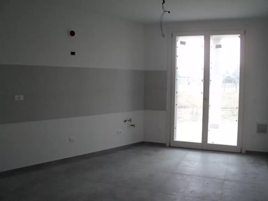 Immagine 67 di Villa in vendita  in VIA GIANNI  RODARI a Copparo