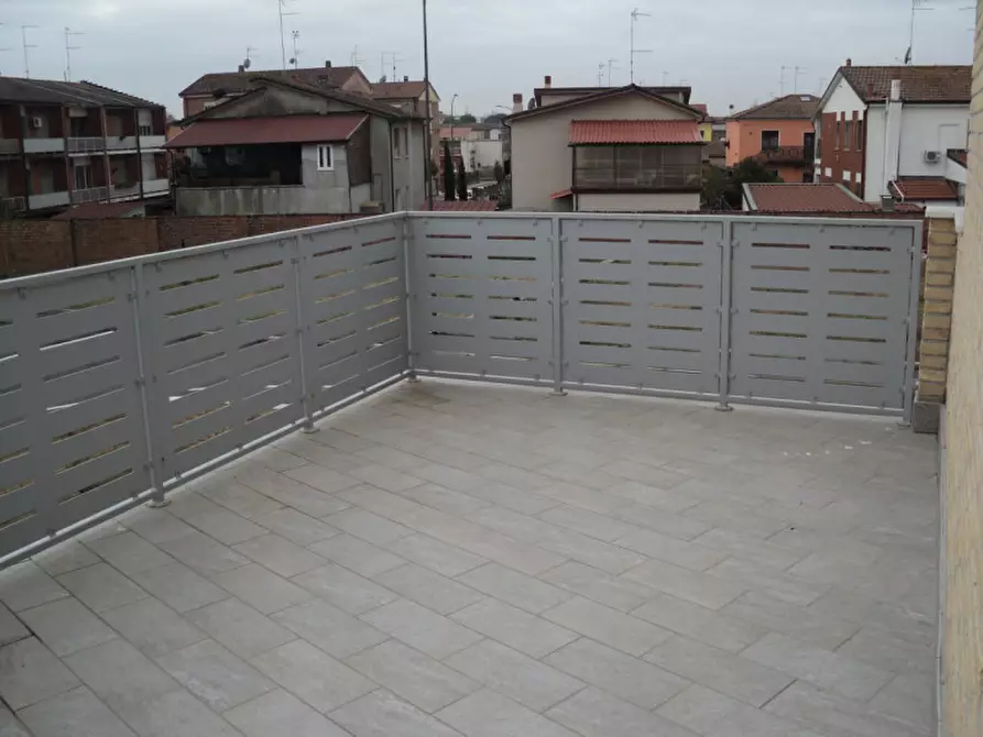 Immagine 78 di Villa in vendita  in VIA GIANNI  RODARI a Copparo