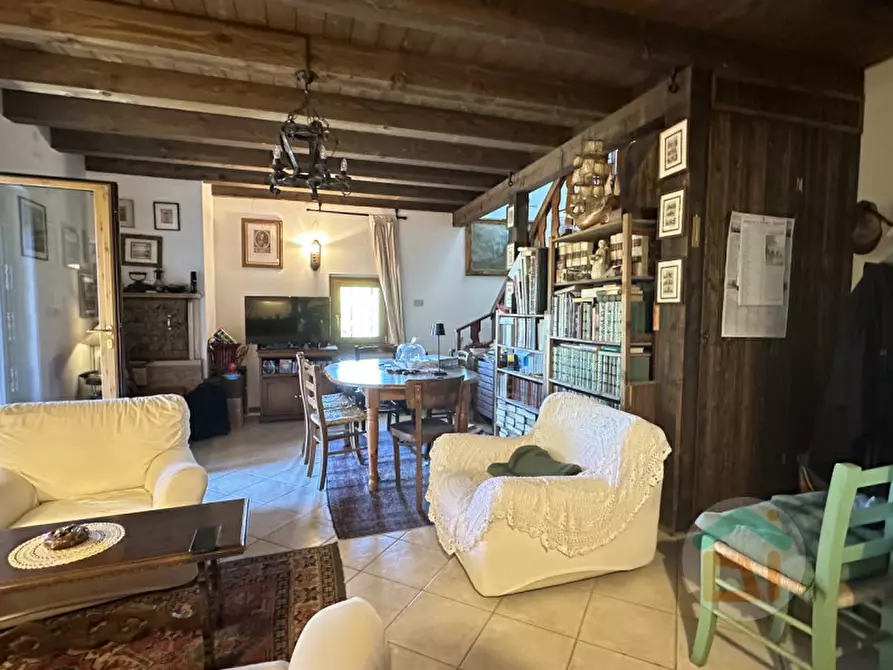 Immagine 9 di Casa bifamiliare in vendita  in Località Quarnizza a Dolegna Del Collio
