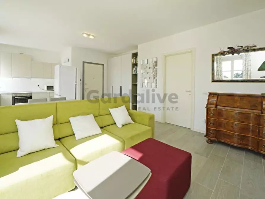 Immagine 11 di Appartamento in vendita  in Viale Ugo Foscolo 134 a Toscolano-Maderno