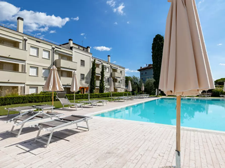 Immagine 37 di Appartamento in vendita  in Viale Ugo Foscolo 134 a Toscolano-Maderno