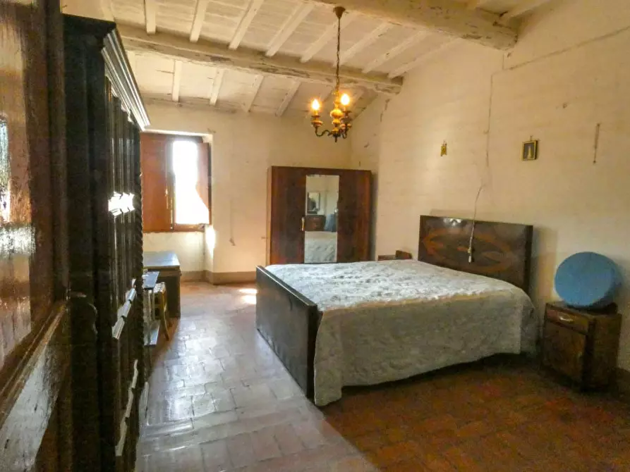 Immagine 31 di Rustico / casale in vendita  in via Monte Peruzzo a Cagli