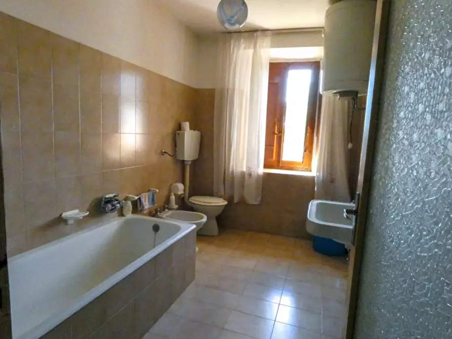 Immagine 33 di Rustico / casale in vendita  in via Monte Peruzzo a Cagli