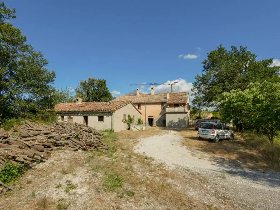 Immagine 40 di Rustico / casale in vendita  in via Monte Peruzzo a Cagli