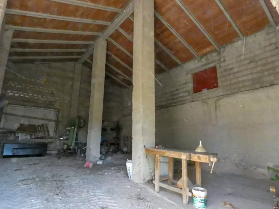 Immagine 43 di Rustico / casale in vendita  in via Monte Peruzzo a Cagli