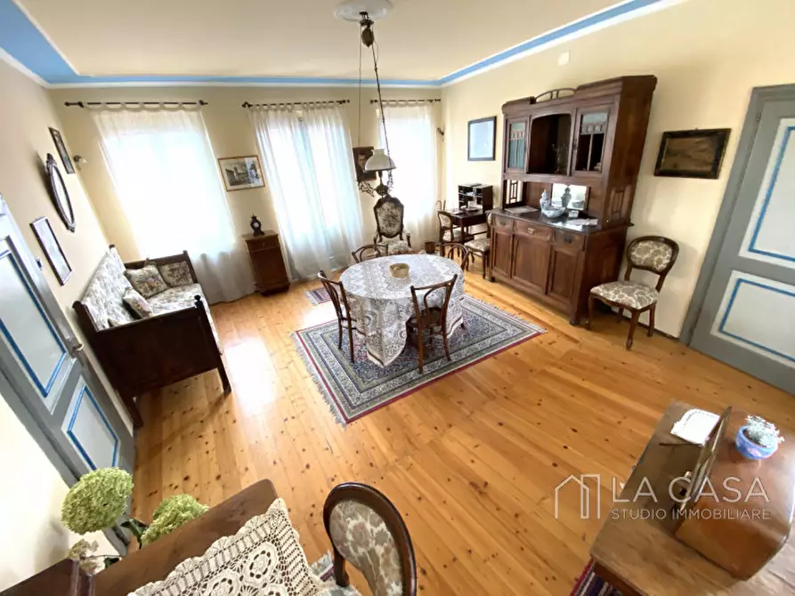 Immagine 9 di Palazzo in vendita  in Piazza Santa Margherita a Valvasone Arzene