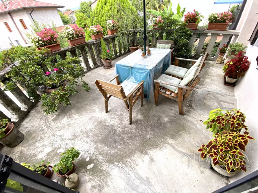 Immagine 11 di Palazzo in vendita  in Piazza Santa Margherita a Valvasone Arzene