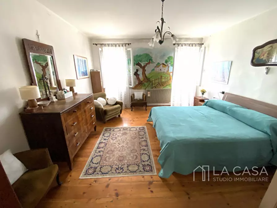 Immagine 13 di Palazzo in vendita  in Piazza Santa Margherita a Valvasone Arzene