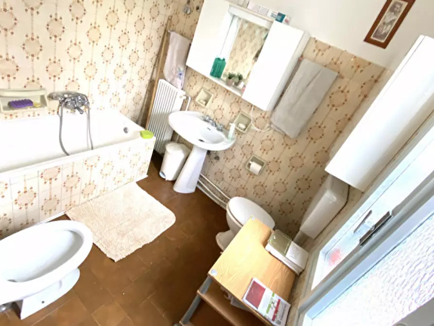 Immagine 16 di Palazzo in vendita  in Piazza Santa Margherita a Valvasone Arzene