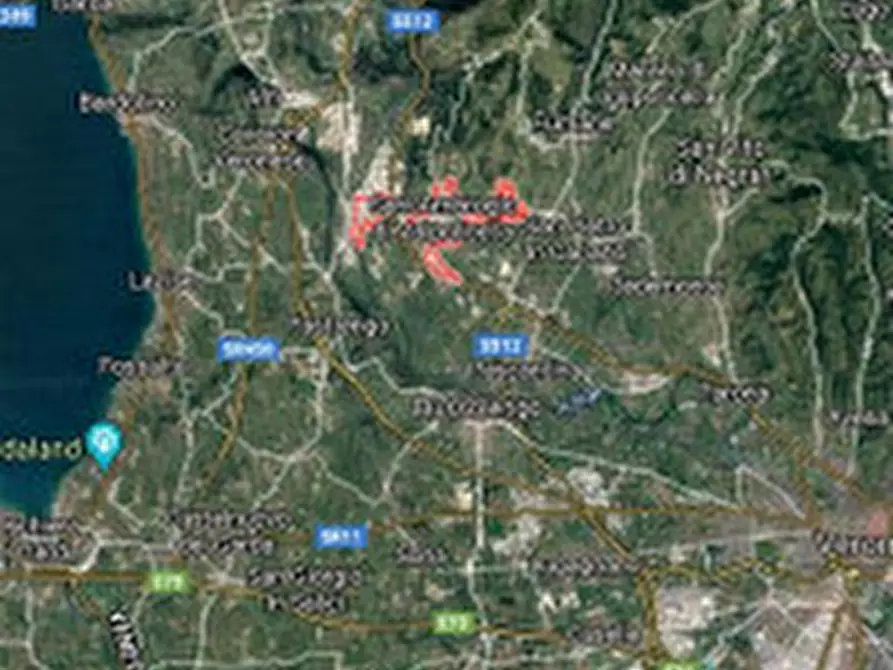 Immagine 9 di Garage in vendita  in VIA ALBERTINI 93 a Sant'ambrogio Di Valpolicella