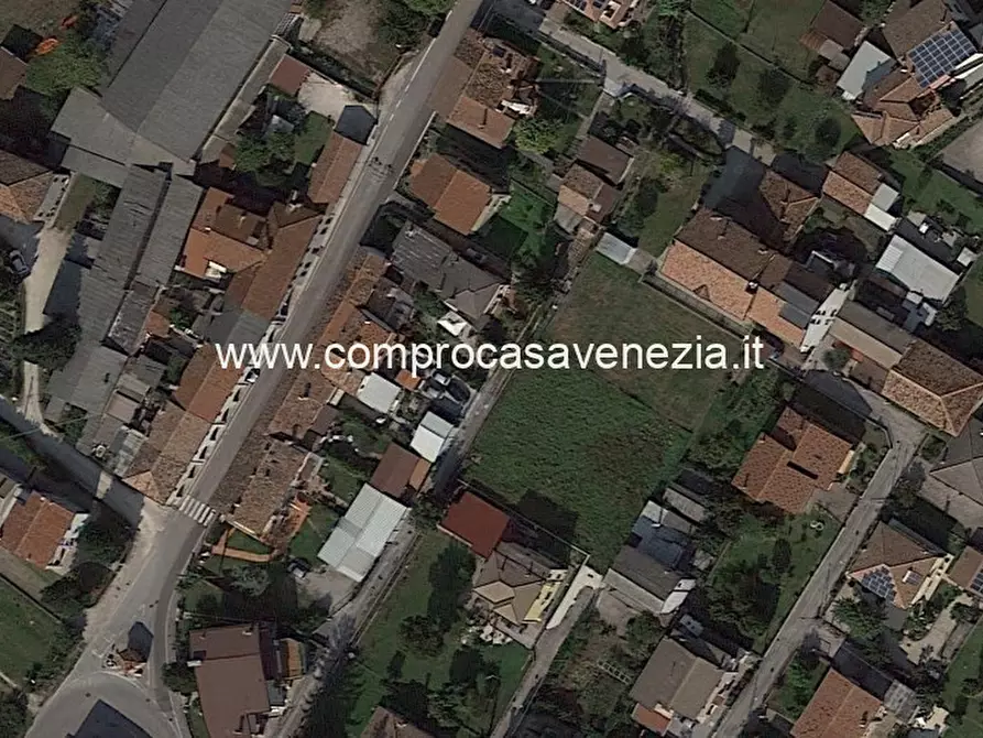 Immagine 1 di Terreno in vendita  in VIA FILIPPO CORRIDONI a Carbonera