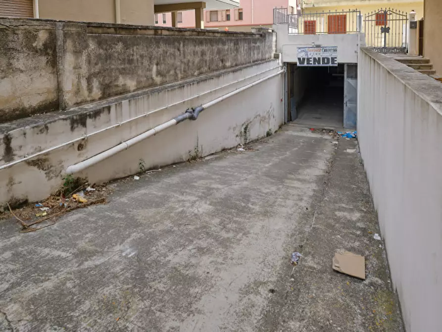 Immagine 4 di Laboratorio in vendita  a Gallipoli