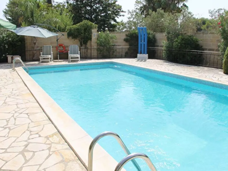 Immagine 5 di Villa in vendita  a Matino