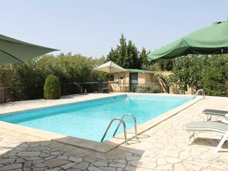 Immagine 8 di Villa in vendita  a Matino