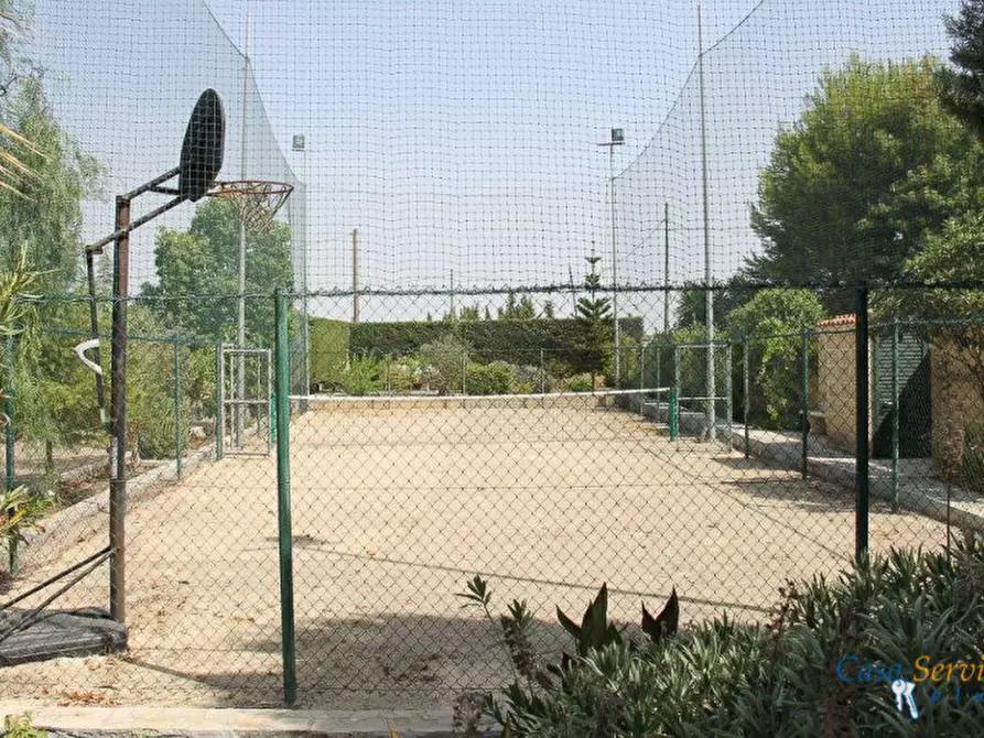 Immagine 21 di Villa in vendita  a Matino