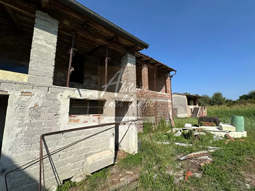 Immagine 29 di Rustico / casale in vendita  in Tombolo a Tombolo