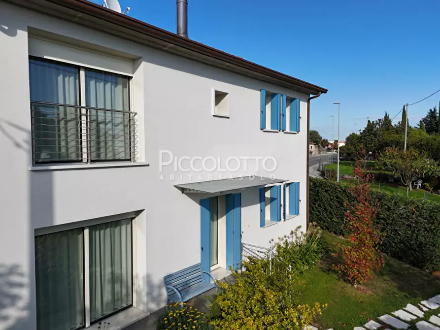 Immagine 3 di Casa indipendente in vendita  in Via Bassanese a Maser