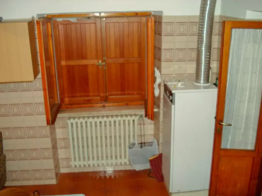 Immagine 7 di Appartamento in vendita  in Serra Sant'Abbondio a Serra Sant'abbondio