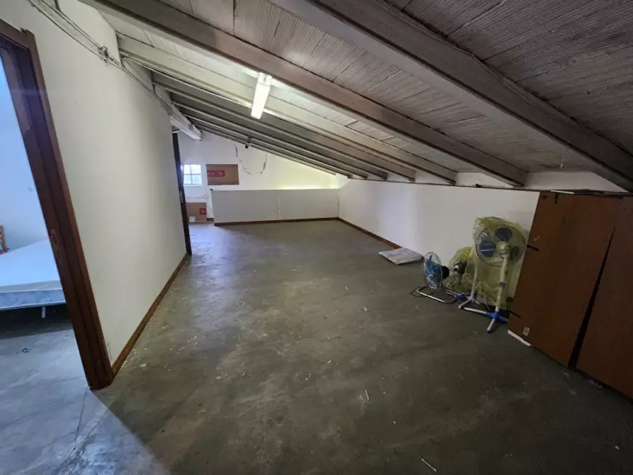 Immagine 9 di Casa indipendente in vendita  in Campolongo Maggiore a Campolongo Maggiore