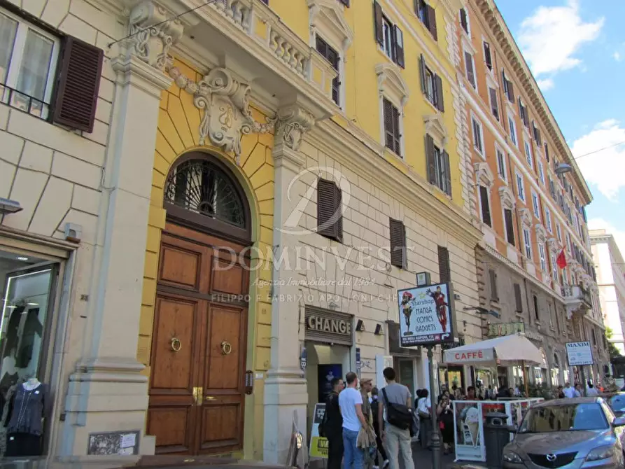Immagine 8 di Camera in affitto  in Via Ottaviano a Roma