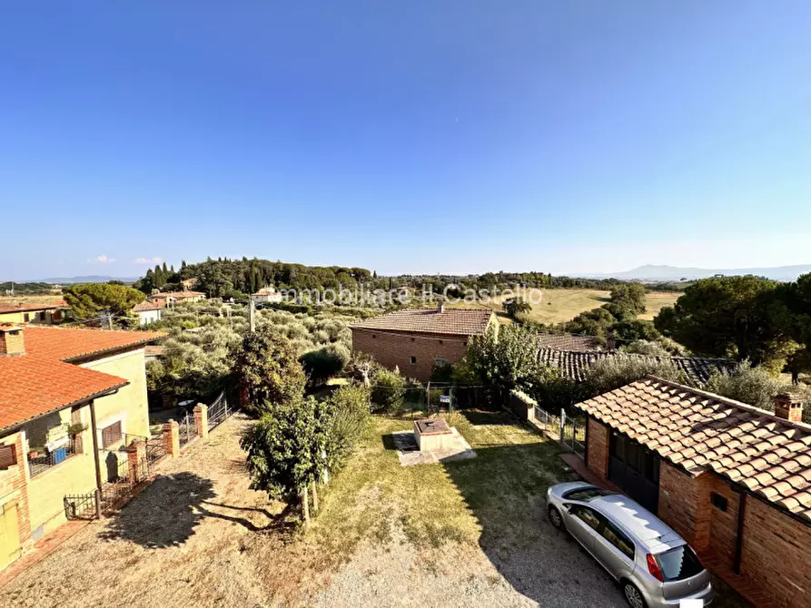 Immagine 3 di Appartamento in vendita  in petrignano a Castiglione Del Lago