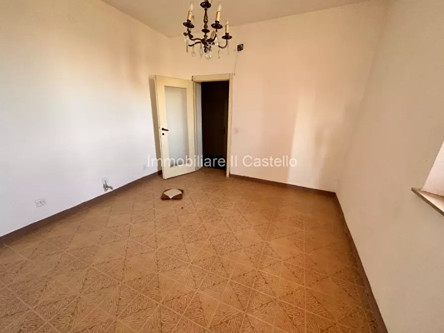 Immagine 12 di Appartamento in vendita  in petrignano a Castiglione Del Lago