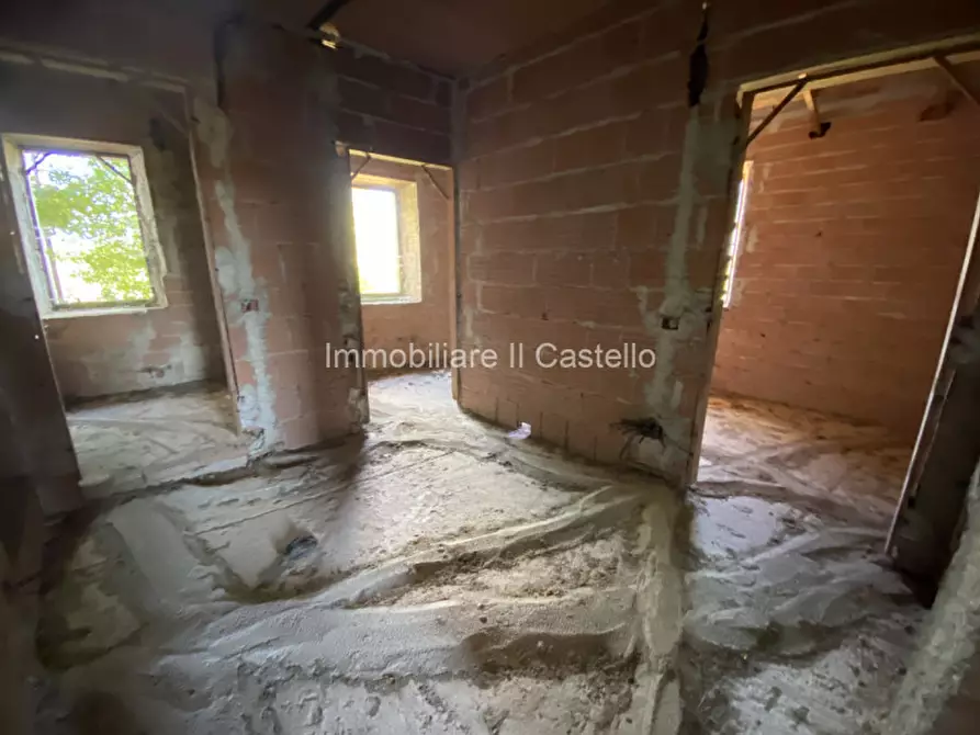 Immagine 5 di Casa bifamiliare in vendita  a Castiglione Del Lago