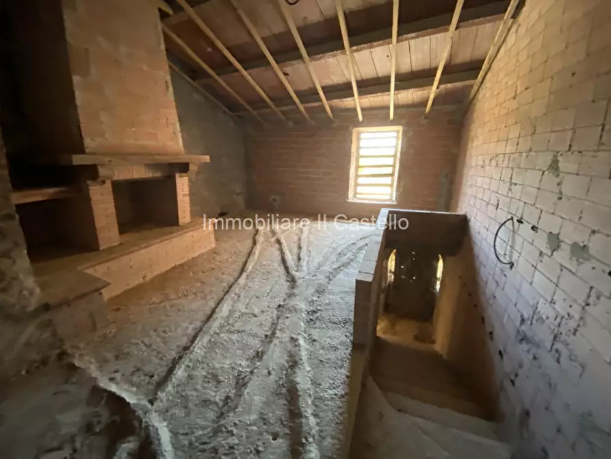 Immagine 8 di Casa bifamiliare in vendita  a Castiglione Del Lago