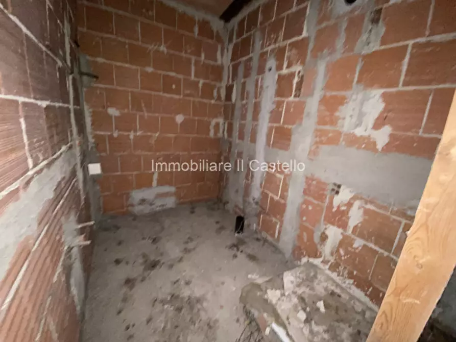 Immagine 12 di Casa bifamiliare in vendita  a Castiglione Del Lago