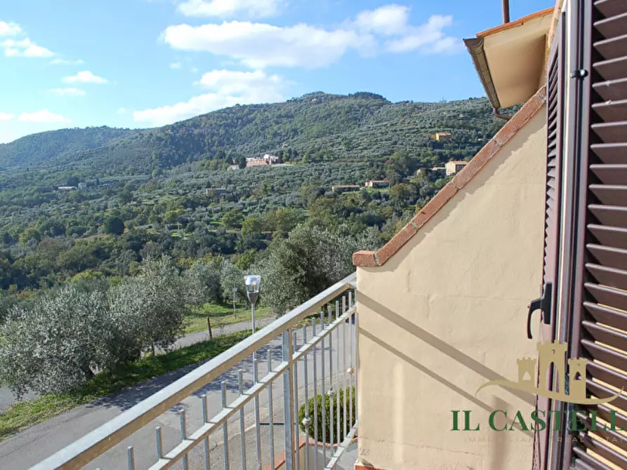 Immagine 11 di Appartamento in vendita  in Viale della Repubblica a Panicale