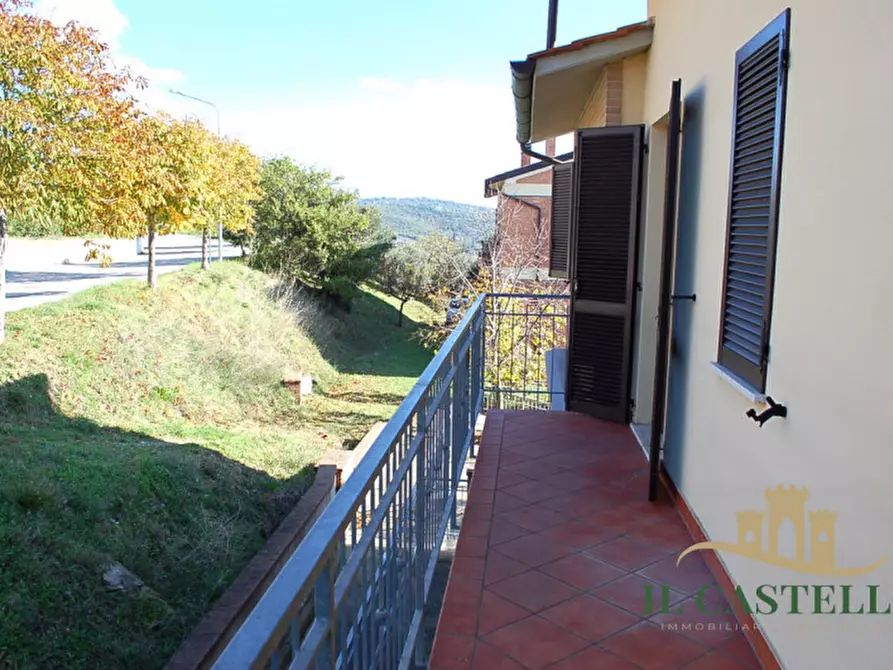 Immagine 14 di Appartamento in vendita  in Viale della Repubblica a Panicale