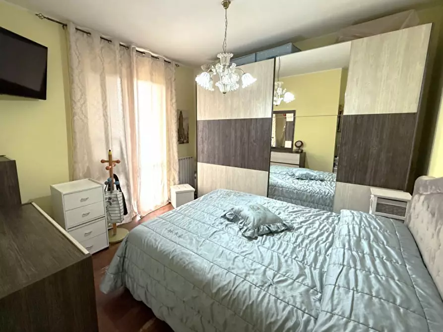 Immagine 26 di Appartamento in vendita  in Via Giosuè Carducci a Castiglione Del Lago