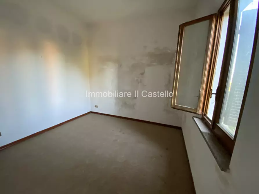 Immagine 7 di Appartamento in vendita  in via dei partigiani a Castiglione Del Lago