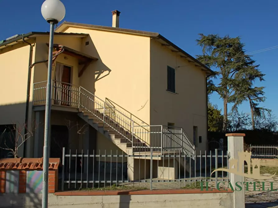 Immagine 1 di Appartamento in vendita  in Loc. Piana a Castiglione Del Lago