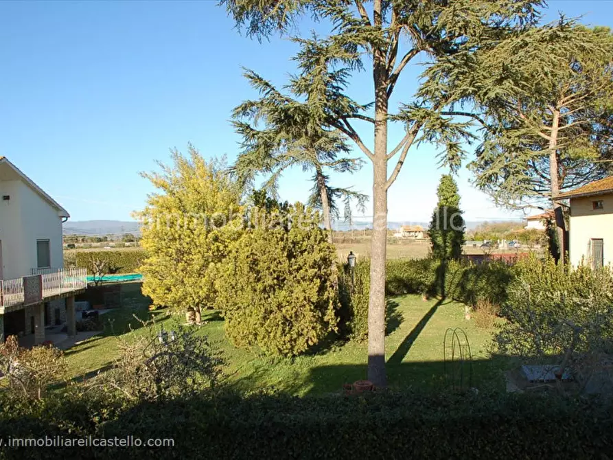 Immagine 12 di Appartamento in vendita  in Loc. Piana a Castiglione Del Lago