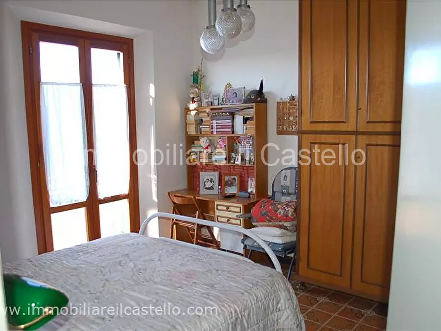 Immagine 8 di Villetta a schiera in vendita  a Castiglione Del Lago