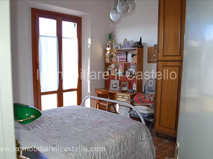 Immagine 16 di Villetta a schiera in vendita  a Castiglione Del Lago