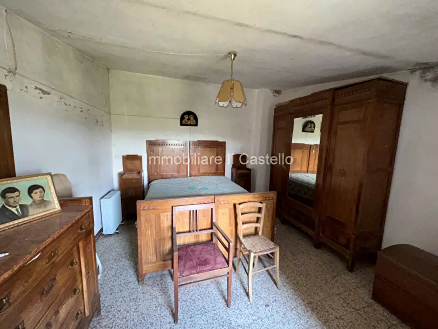 Immagine 22 di Casa bifamiliare in vendita  in Loc. Bracacci a Castiglione Del Lago