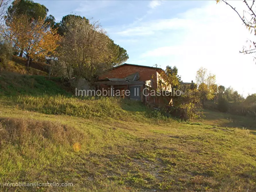 Immagine 7 di Terreno in vendita  in la villa a Castiglione Del Lago