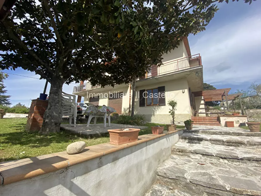 Immagine 5 di Casa indipendente in vendita  a Chiusi