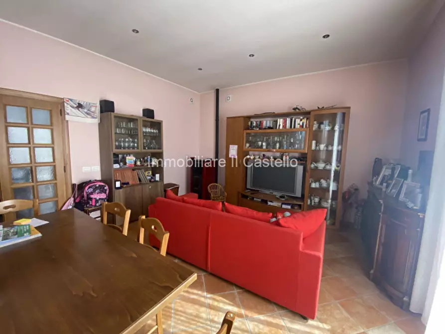 Immagine 12 di Casa indipendente in vendita  a Chiusi