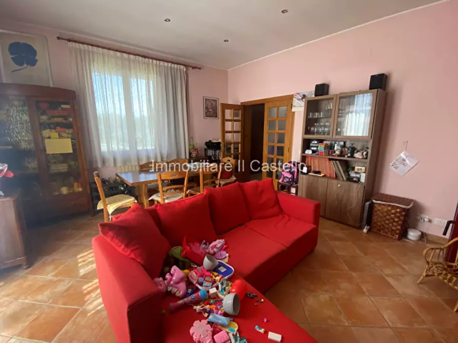 Immagine 13 di Casa indipendente in vendita  a Chiusi