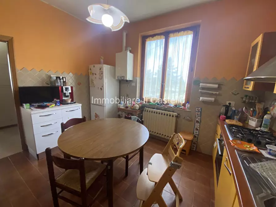 Immagine 16 di Casa indipendente in vendita  a Chiusi