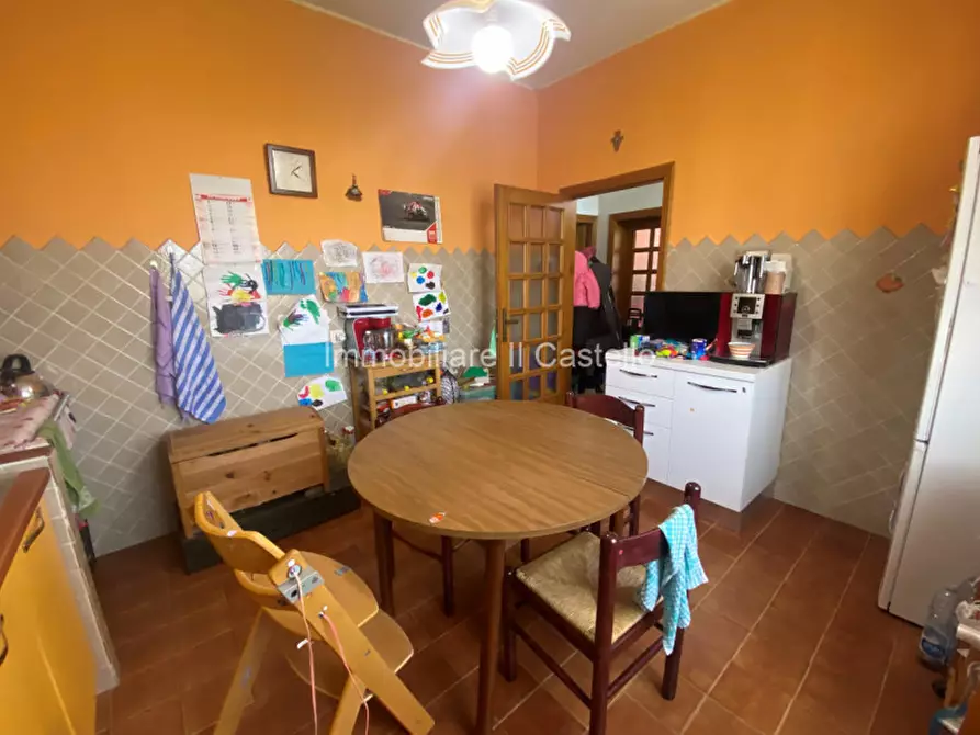 Immagine 17 di Casa indipendente in vendita  a Chiusi