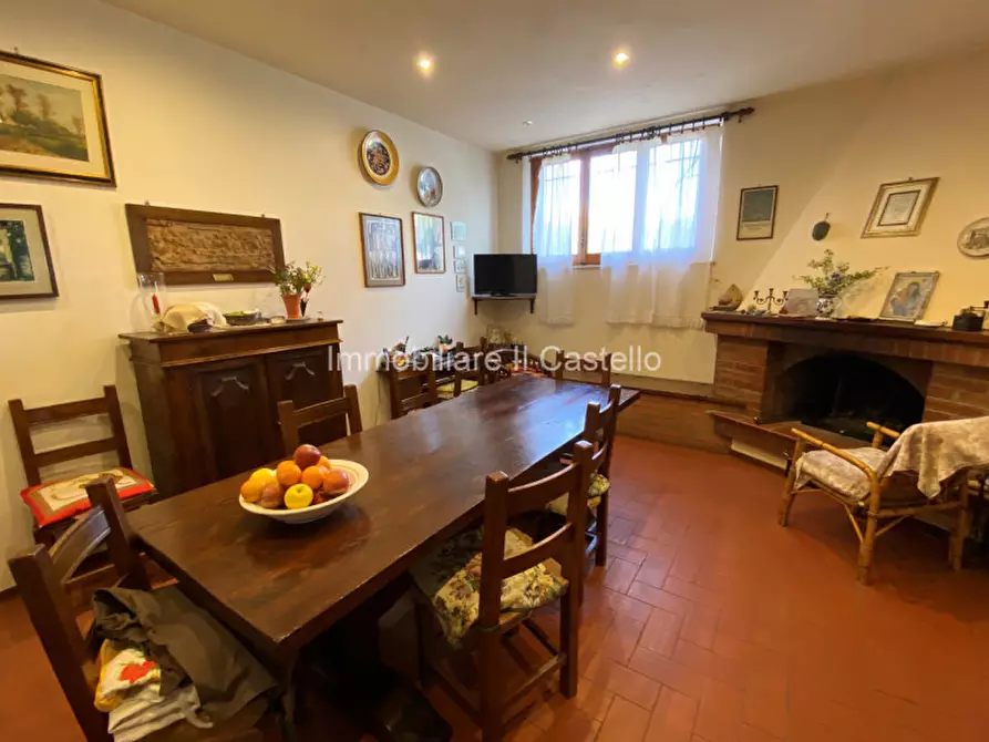 Immagine 36 di Casa indipendente in vendita  a Chiusi