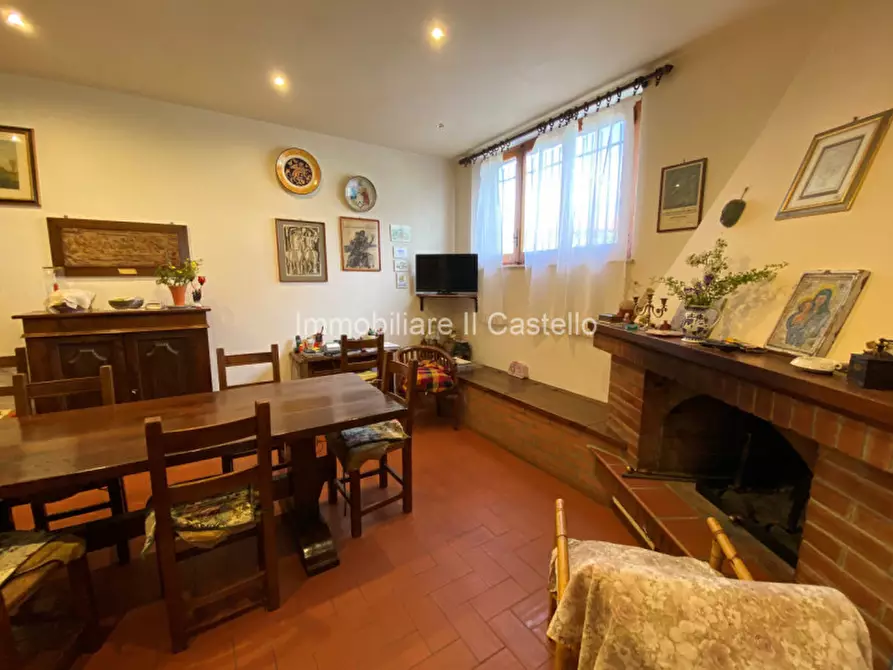 Immagine 37 di Casa indipendente in vendita  a Chiusi