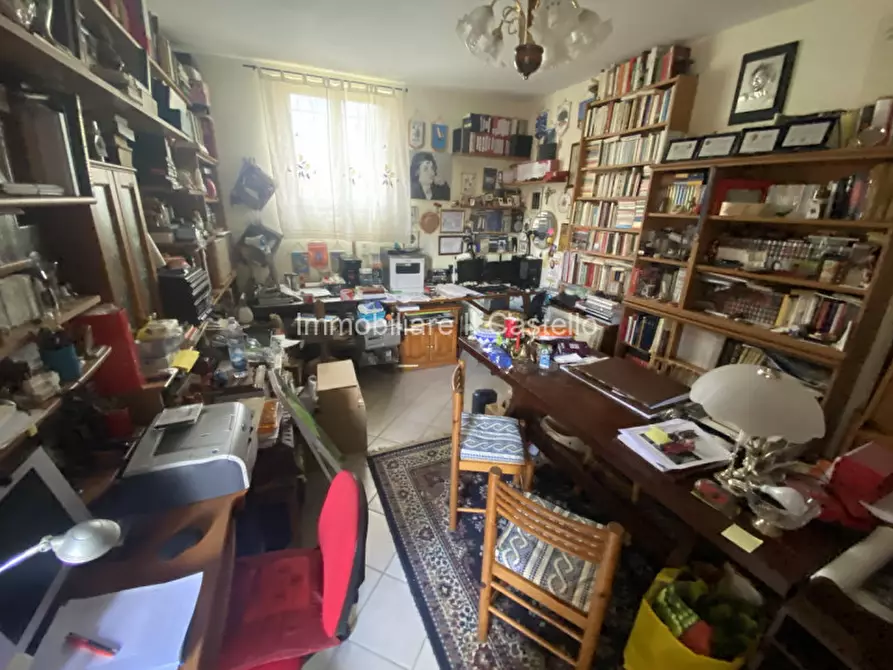 Immagine 45 di Casa indipendente in vendita  a Chiusi