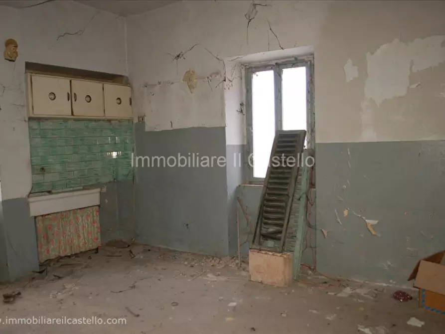 Immagine 5 di Villetta a schiera in vendita  a Castiglione Del Lago