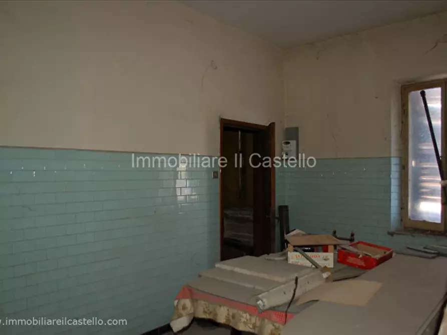 Immagine 11 di Villetta a schiera in vendita  a Castiglione Del Lago