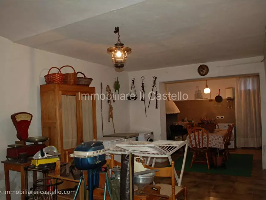 Immagine 20 di Villetta a schiera in vendita  a Castiglione Del Lago